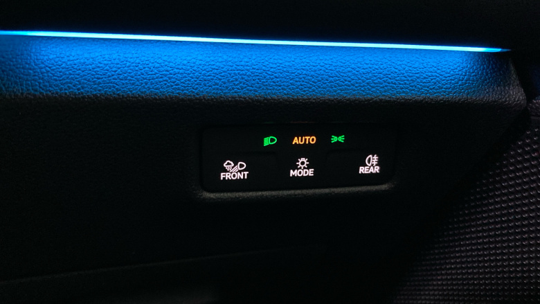 Volkswagen Tayron 1.5 TSI eHybrid Life 5dr DSG6 Estate